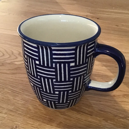 Artistic Lines Mug